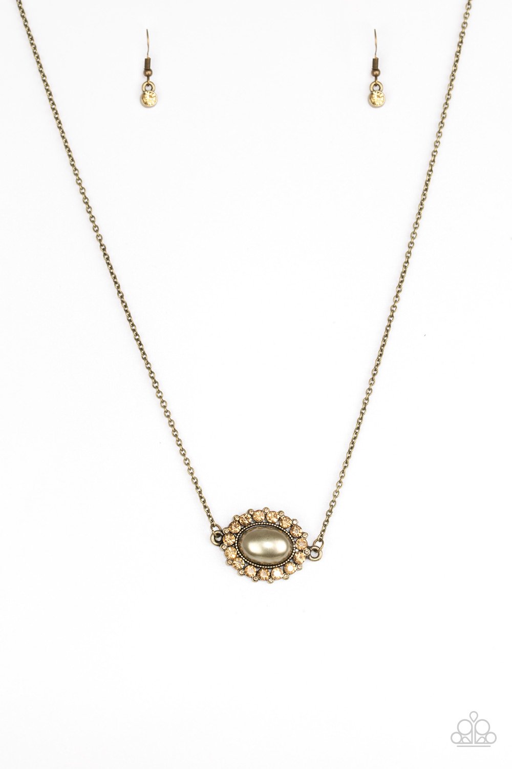 Paparazzi Necklace ~ Stardom Shine - Brass