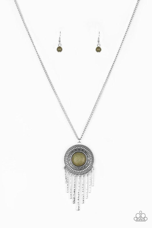 Paparazzi Necklace ~ Bon VOYAGER - Green