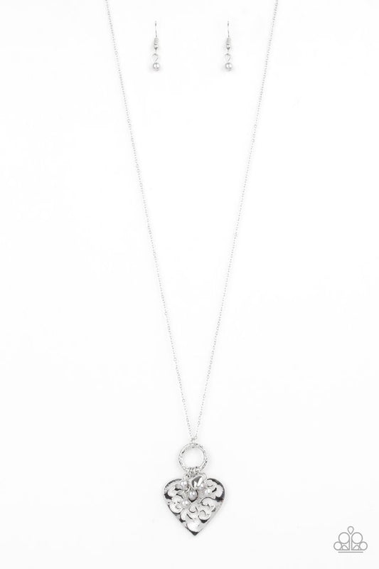 Romeo Romance - Silver - Paparazzi Necklace Image