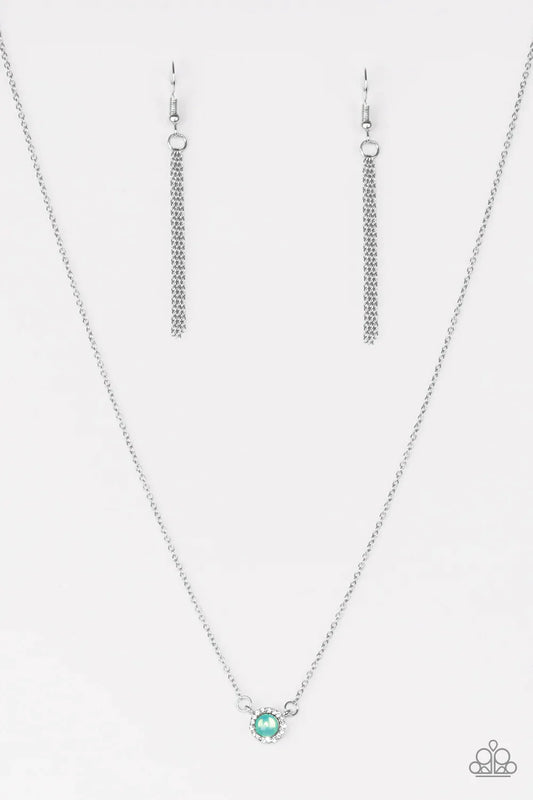 Paparazzi Necklace ~ Dreamy Dreamer - Green