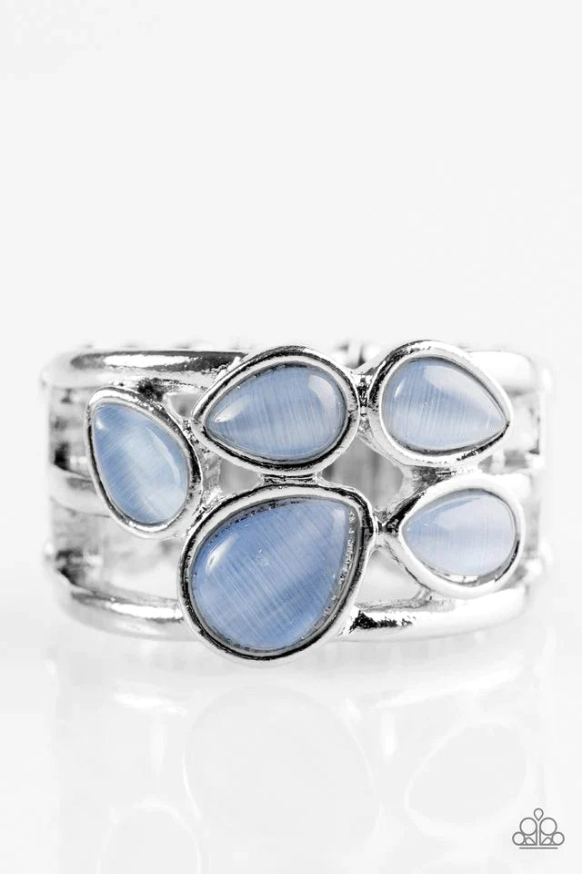 Paparazzi Ring ~ Dreamy Glow - Blue