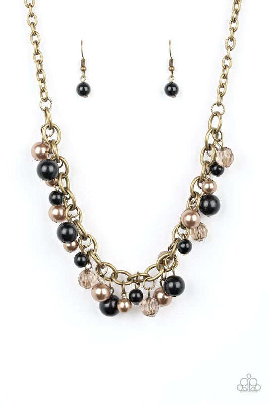 Paparazzi Necklace ~ The GRIT Crowd - Black