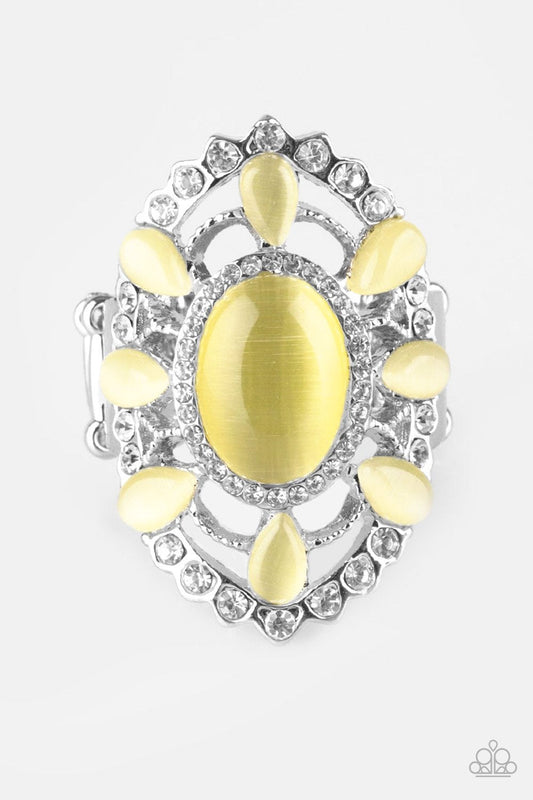 Paparazzi Ring ~ Over The MOONFLOWER - Yellow