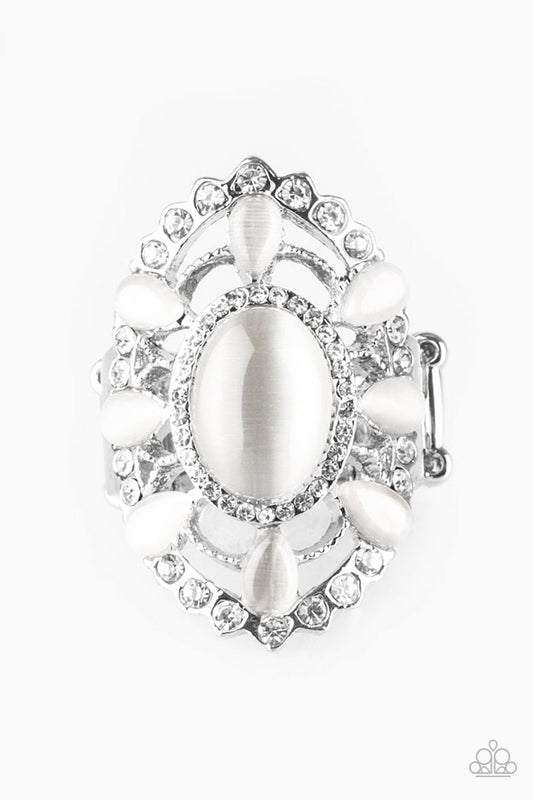 Paparazzi Ring ~ Over The MOONFLOWER - White