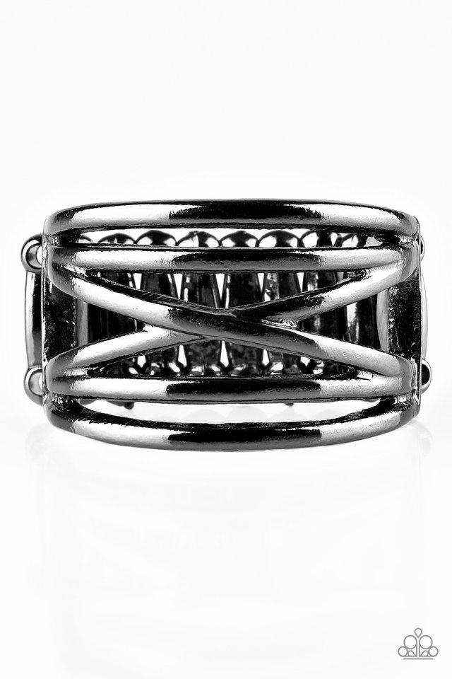 Paparazzi Ring ~ Way Wayward - Black