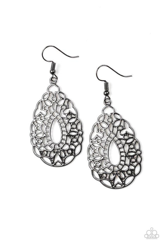 Paparazzi Earring ~ Wisteria Histeria - Black