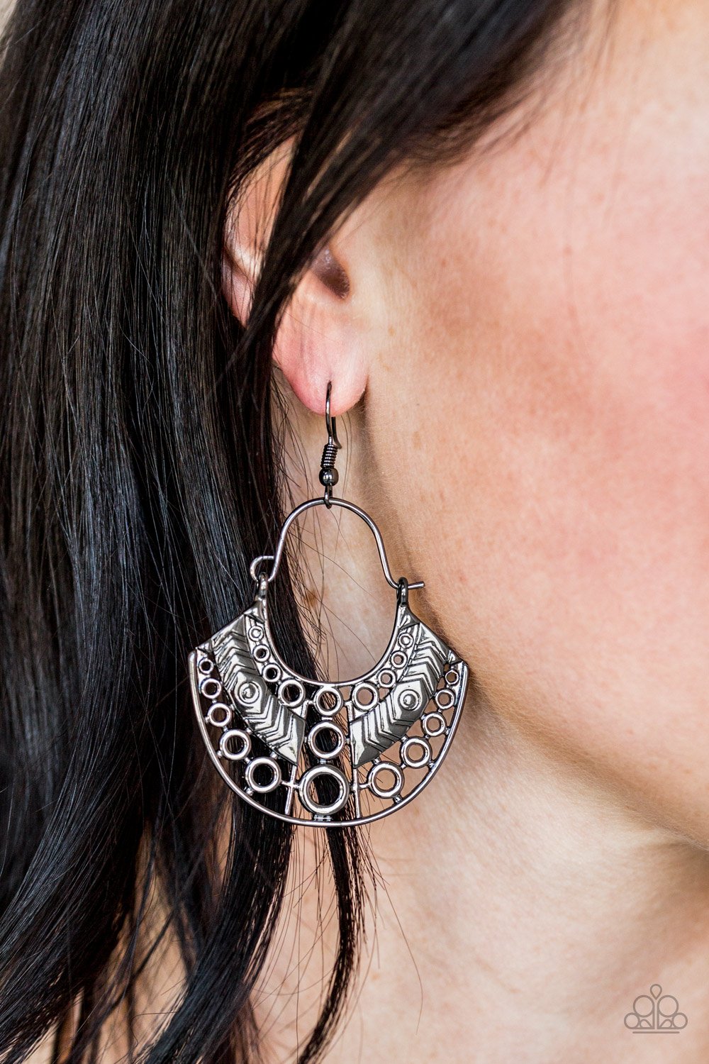 Paparazzi Earring ~ Indigenous Idol - Black