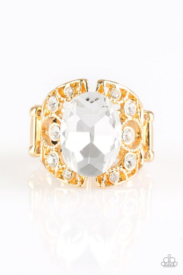 Paparazzi Ring ~ Queen of Hustle - Gold