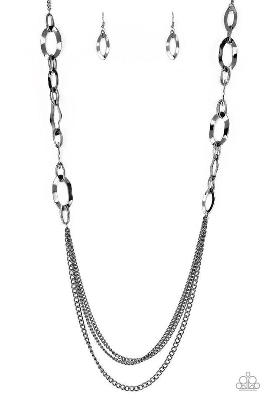 Paparazzi Necklace ~ Street Beat - Black
