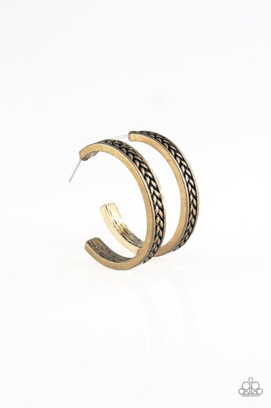 Rugged Retro - Brass - Paparazzi Earring Image