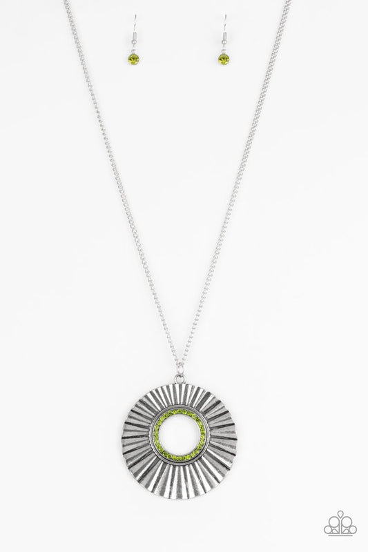 Chicly Centered - Green - Paparazzi Necklace Image