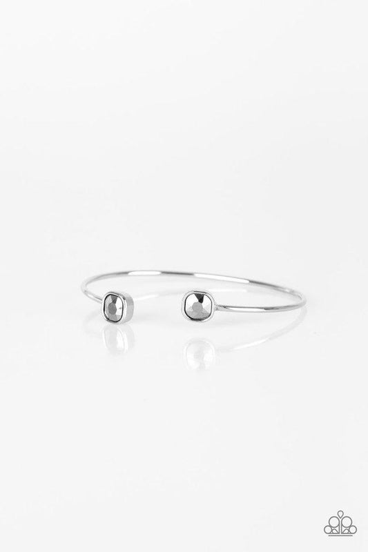 Paparazzi Bracelet ~ Totally Traditional - Silver
