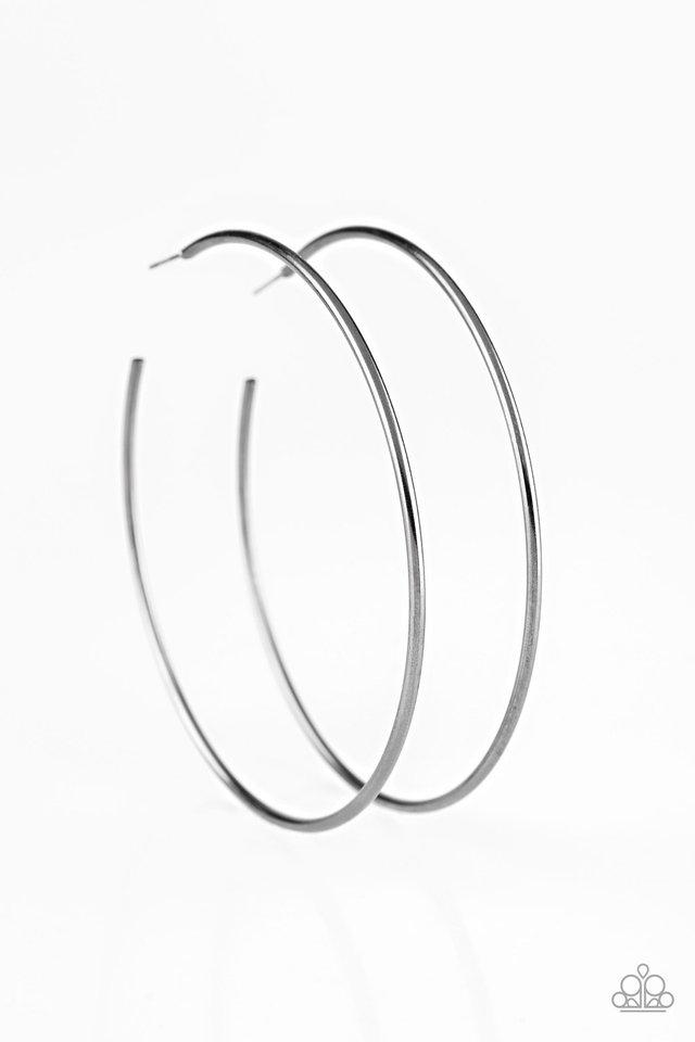 Paparazzi Earring ~ Meet Your Maker! - Black