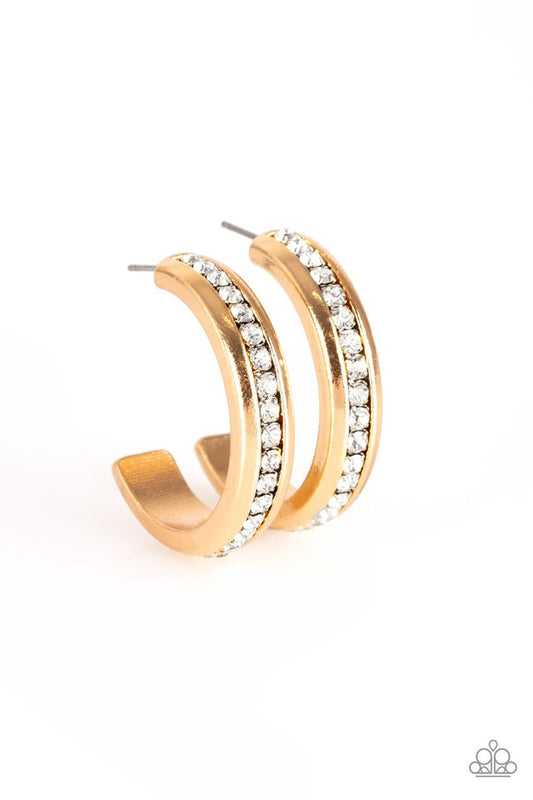 5th Avenue Fashionista - Gold - Paparazzi Earring Image