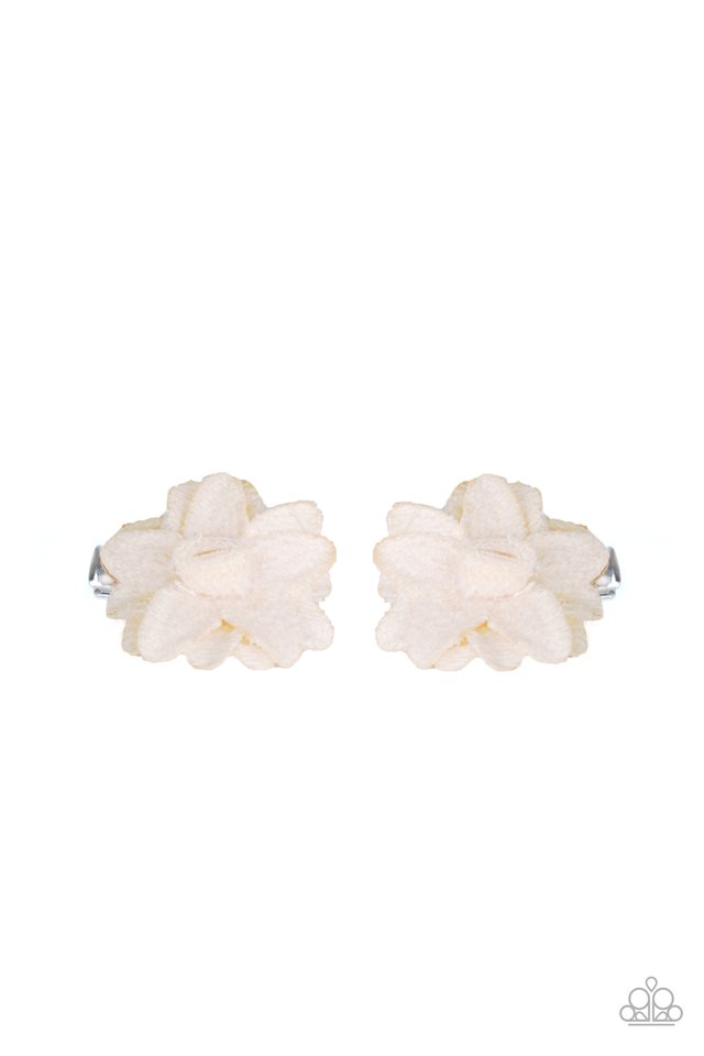 Lovely In Lilies - White - Paparazzi Hair Accessories Image