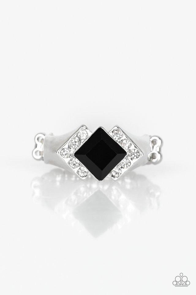 Paparazzi Ring ~ Wallstreet Winner - Black