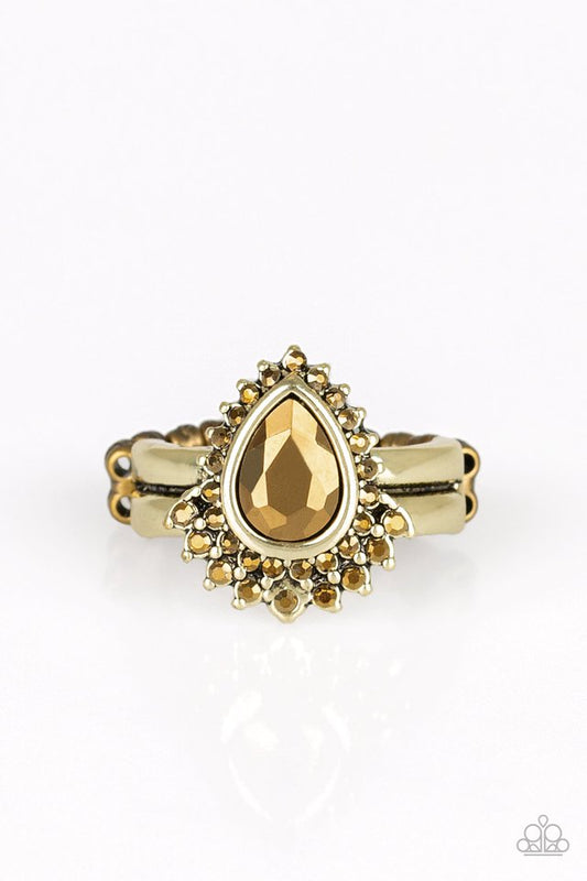 Till QUEENDOM Come - Brass - Paparazzi Ring Image