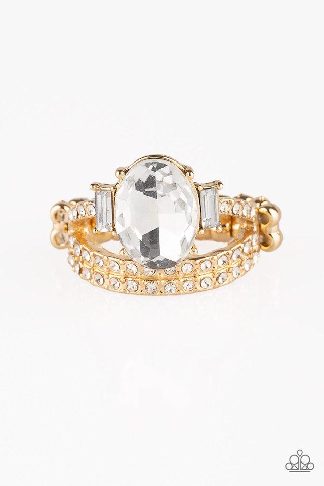 Paparazzi Ring ~ Bling Queen - Gold
