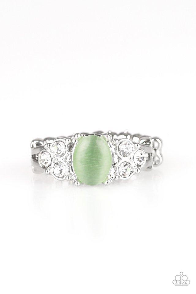Paparazzi Ring ~ Extra Spark-tacular - Green