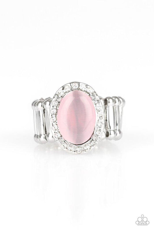 Paparazzi Ring ~ Laguna Luxury - Pink