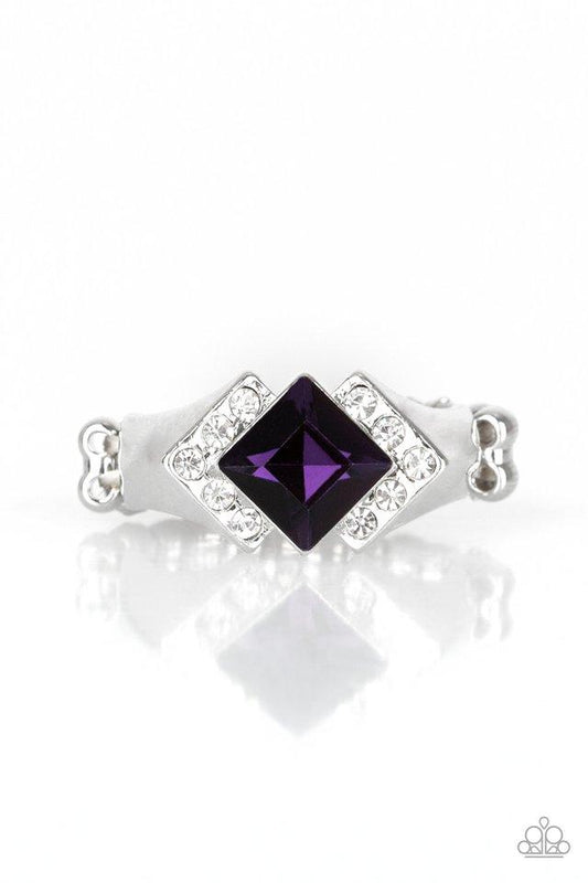 Paparazzi Ring ~ Wallstreet Winner - Purple