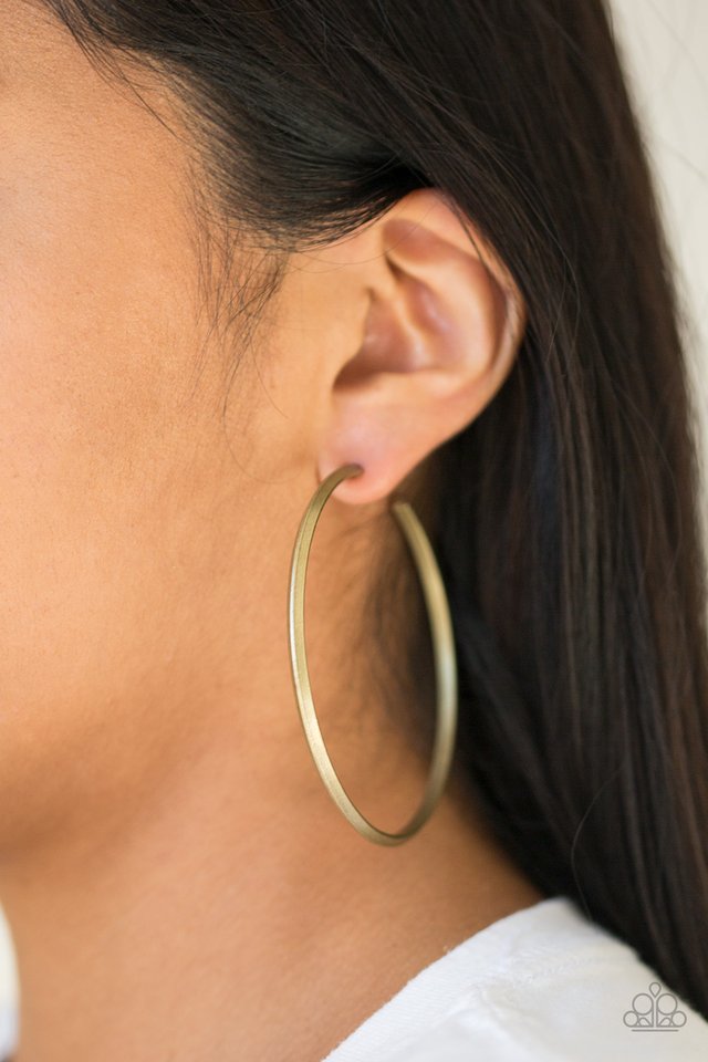 5th Avenue Attitude - Brass - Paparazzi Earring Image