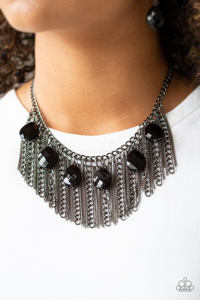 Vixen Conviction - Black - Paparazzi Necklace Image