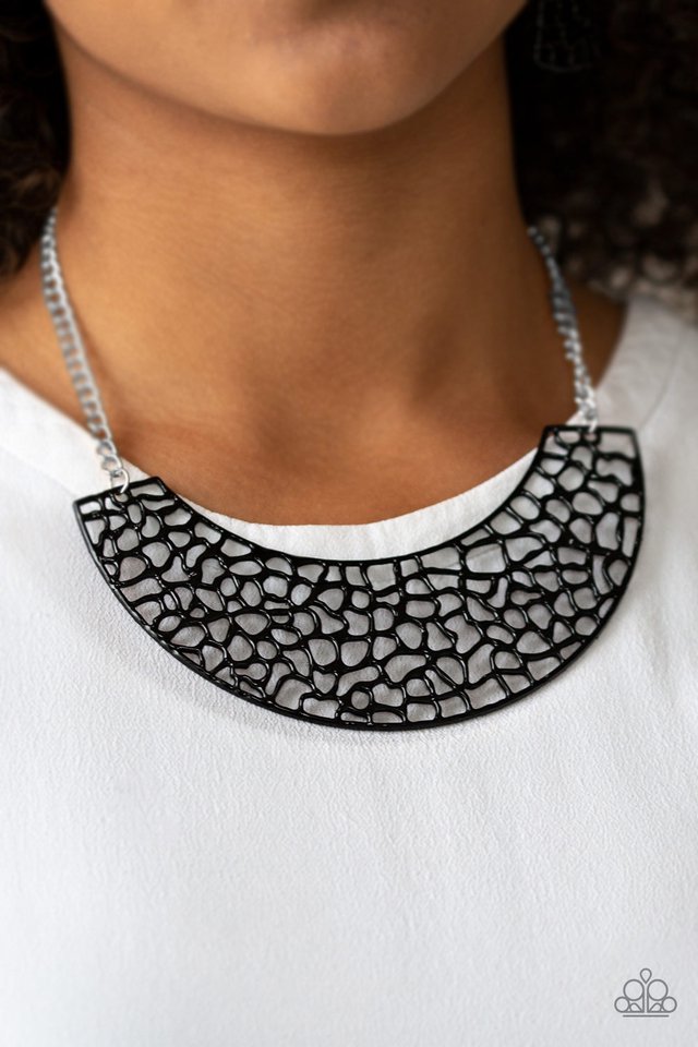 Powerful Prowl - Black - Paparazzi Necklace Image