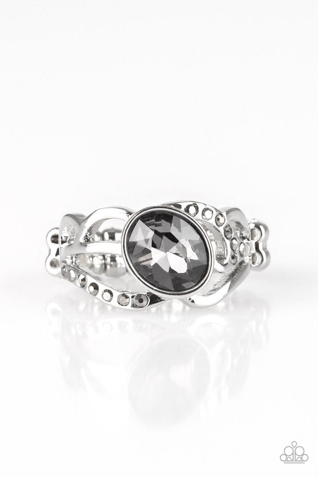 Couldnt Care FLAWLESS - Silver - Paparazzi Ring Image