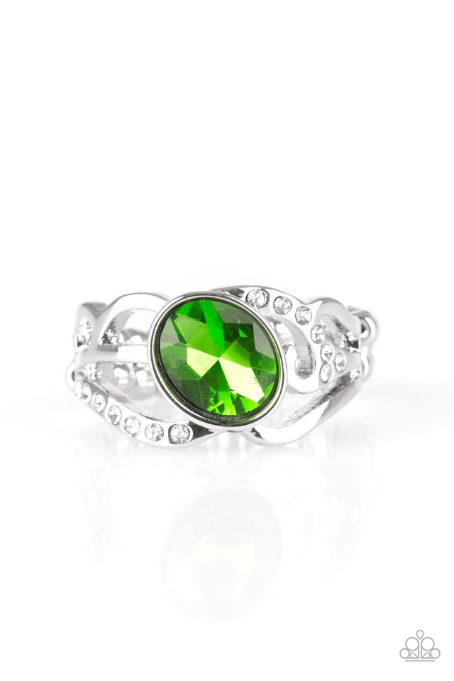 Couldnt Care FLAWLESS - Green - Paparazzi Ring Image