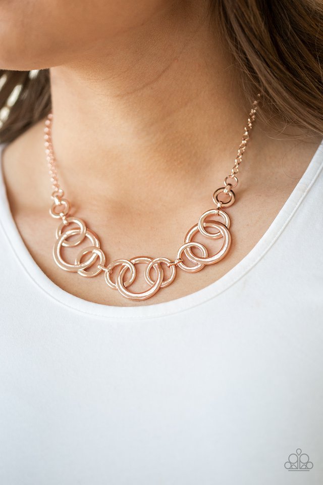 Going In Circles - Rose Gold - Paparazzi Necklace Image