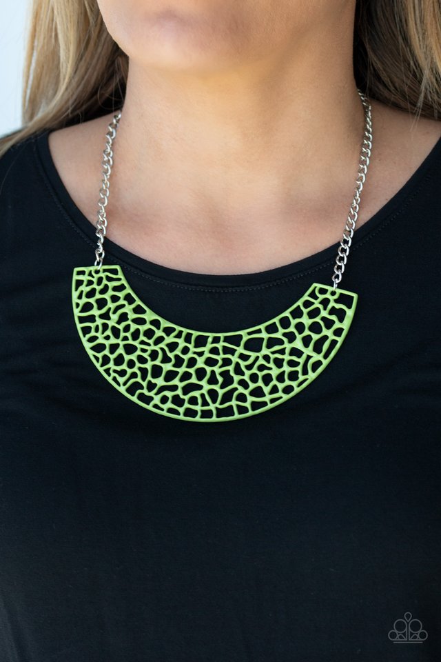Powerful Prowl - Green - Paparazzi Necklace Image