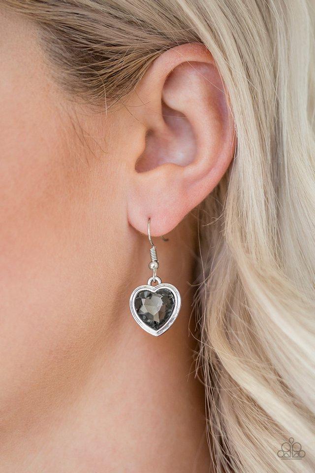 Paparazzi Earring ~ Real Romance - Silver