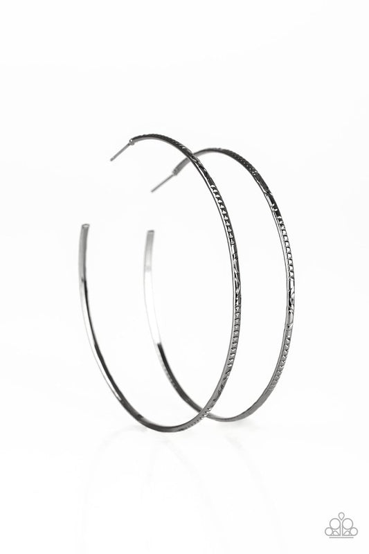 Sleek Fleek - Black - Paparazzi Earring Image