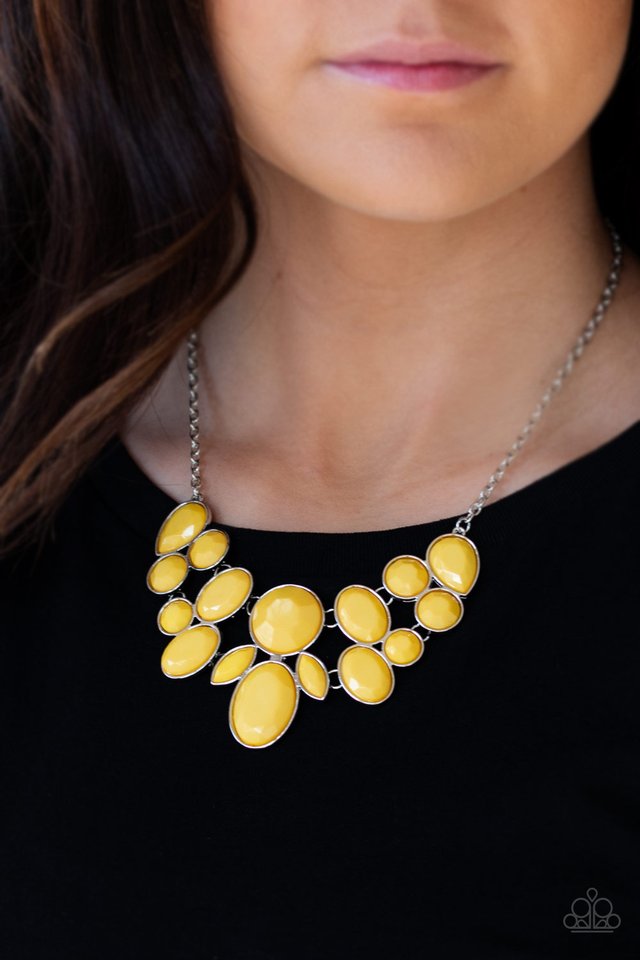 Demi-Diva - Yellow - Paparazzi Necklace Image