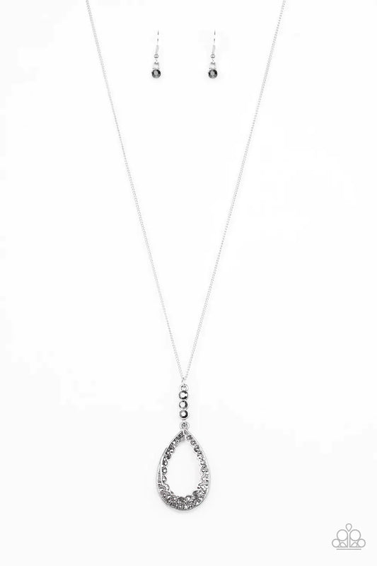 Paparazzi Necklace ~ Red Carpet Royal - Silver