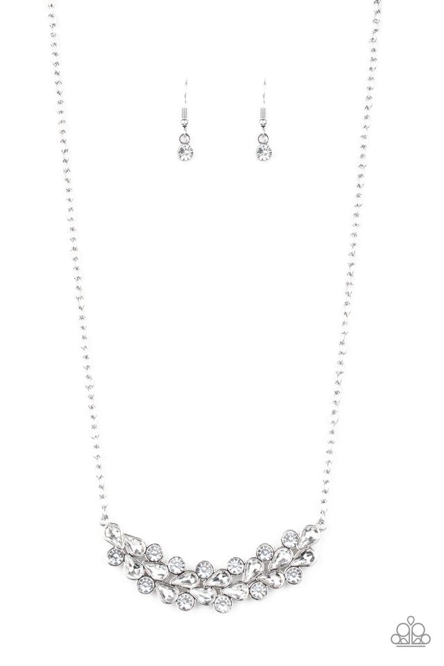 Special Treatment - White - Paparazzi Necklace Image