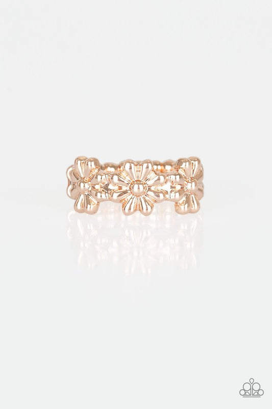 Daisy Dapper - Rose Gold - Paparazzi Ring Image