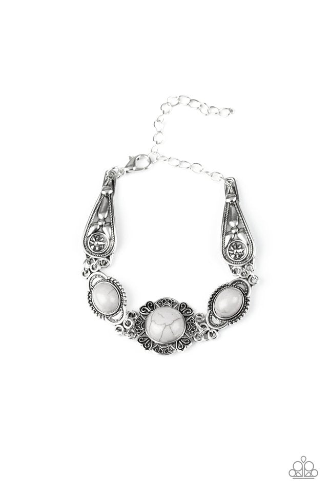 Serenely Southern - Silver - Paparazzi Bracelet Image