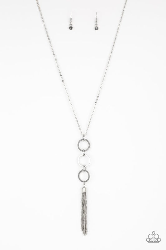 Diva In Diamonds - Silver - Paparazzi Necklace Image