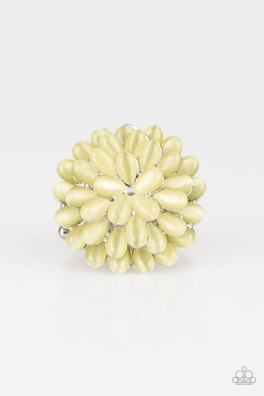 Bloomin Bloomer - Yellow - Paparazzi Ring Image