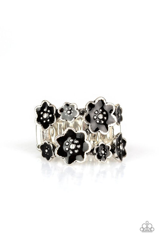 Floral Crowns - Black - Paparazzi Ring Image