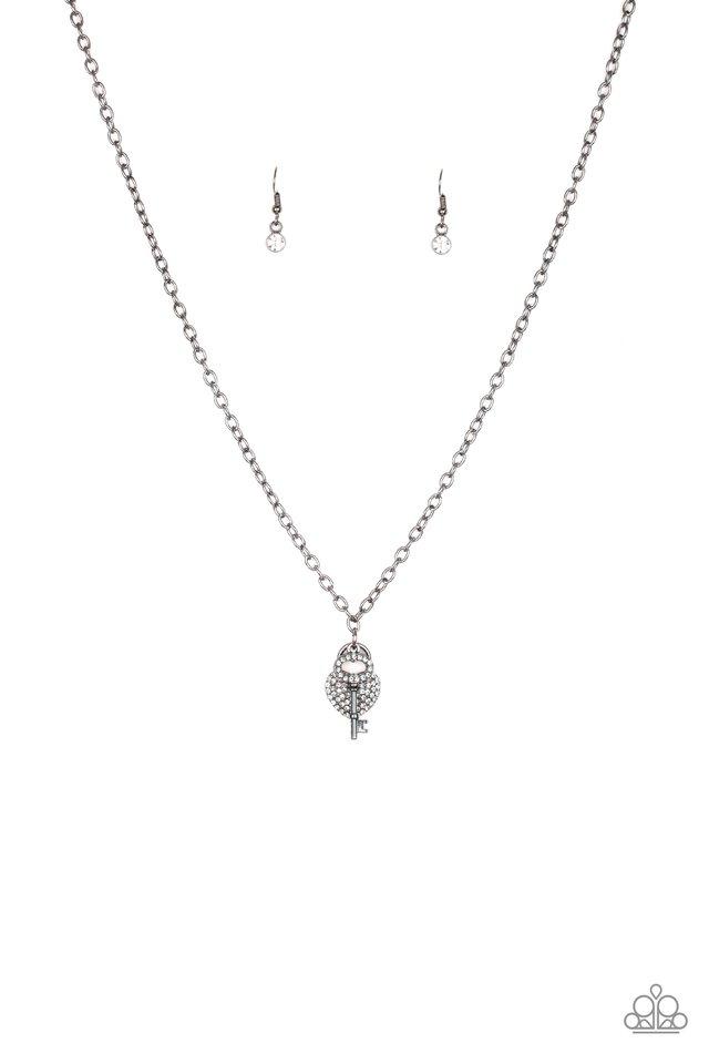 Paparazzi Necklace ~ Pop and LOCKET - Black