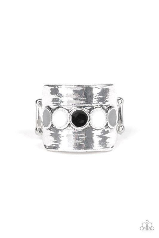 Paparazzi Ring ~ Dusky Dunes - White