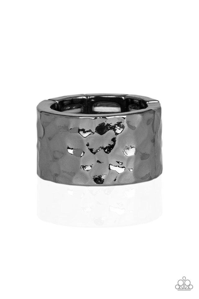 Paparazzi Ring ~ Self-Made Man - Black