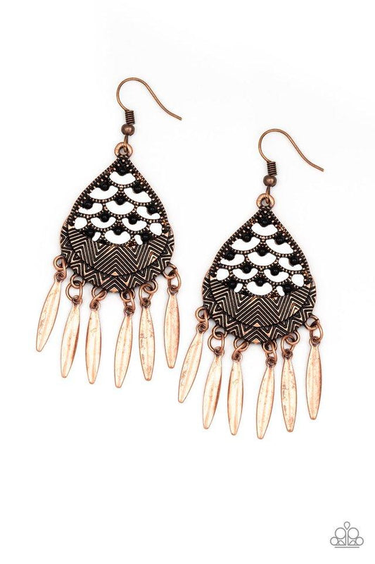 Paparazzi Earring ~ Wolf Den - Copper