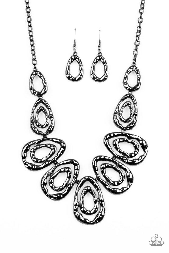Paparazzi Necklace ~ Terra Couture - Black