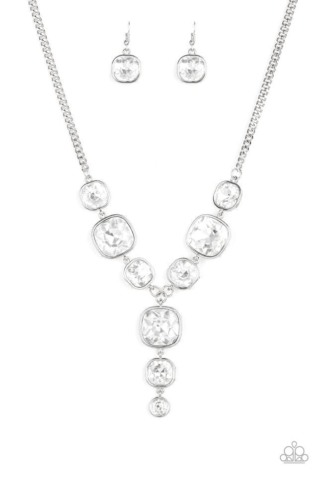 Paparazzi Necklace ~ Legendary Luster - White
