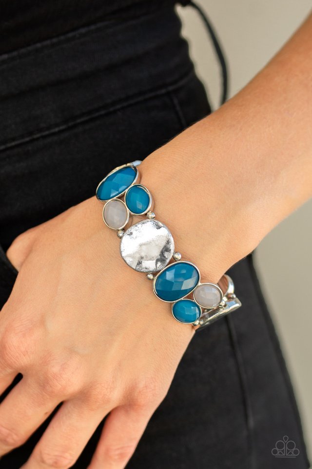 Chroma Charisma - Blue - Paparazzi Bracelet Image