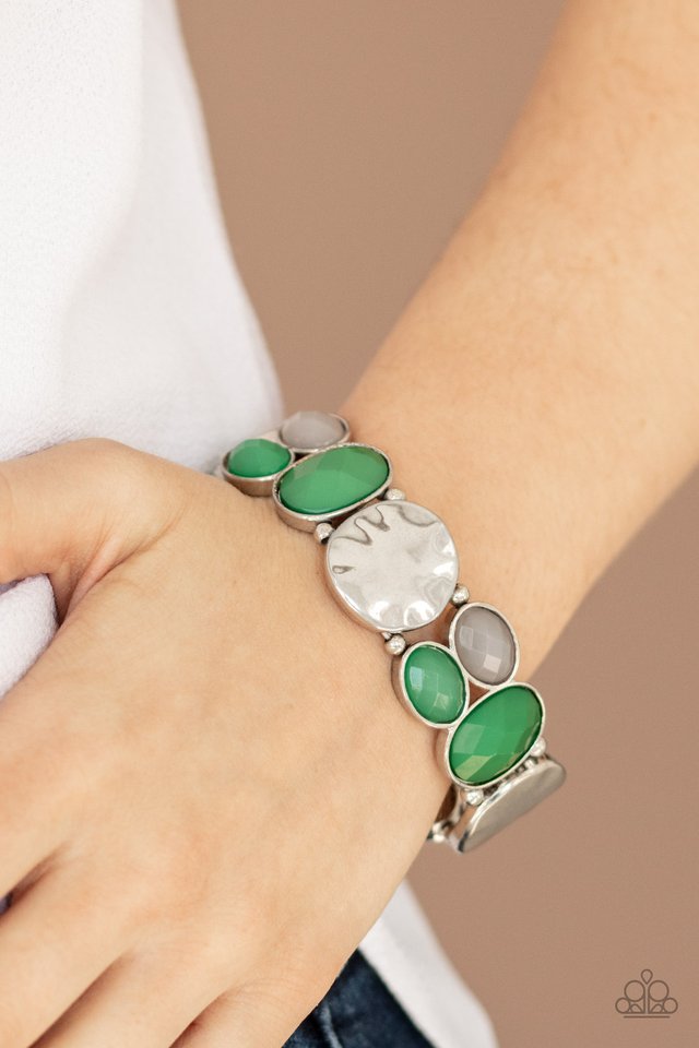 Chroma Charisma - Green - Paparazzi Bracelet Image
